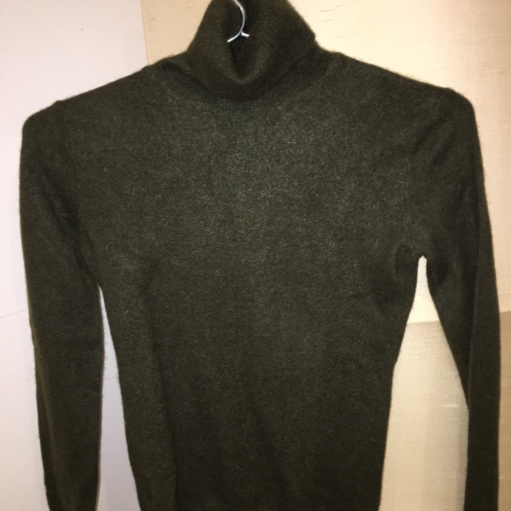 Dark Green Turtle Neck Sweater